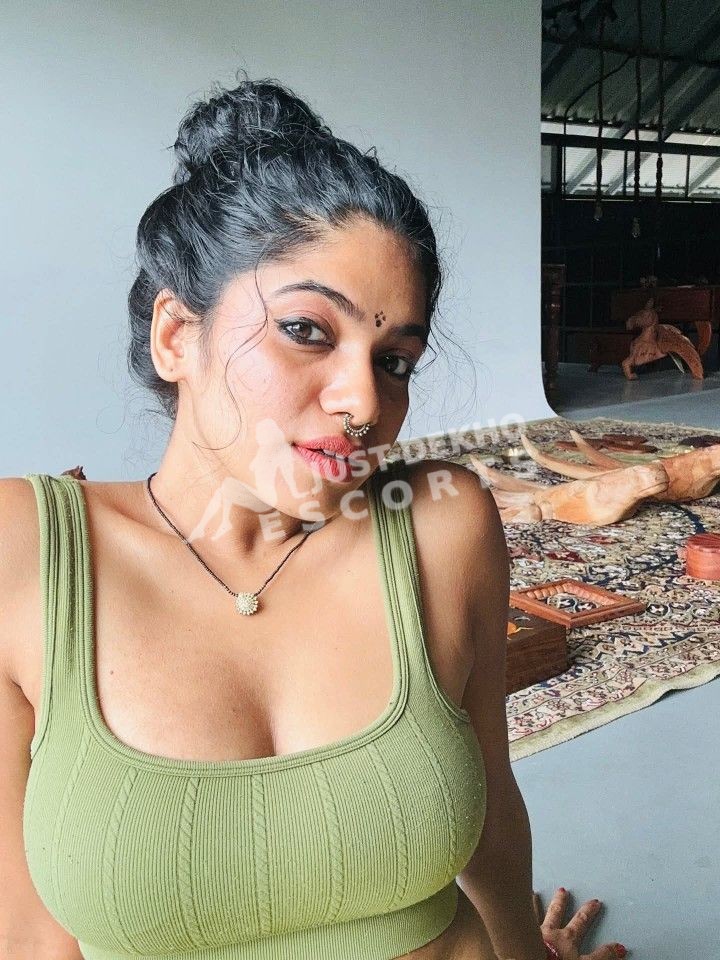 Best Call Girl In Pune Independence Escort Service VIP Prime.