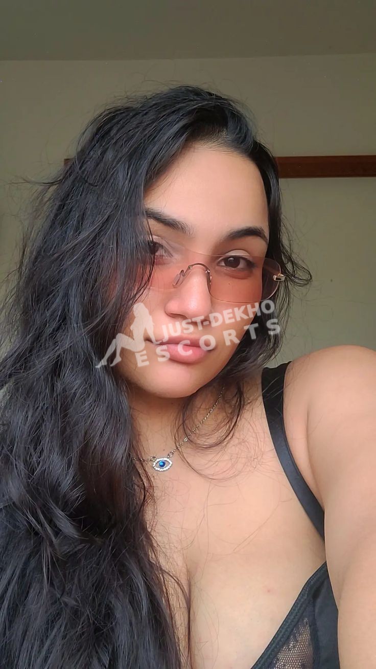 Independent College Girl Cash Payments VIP Prime.