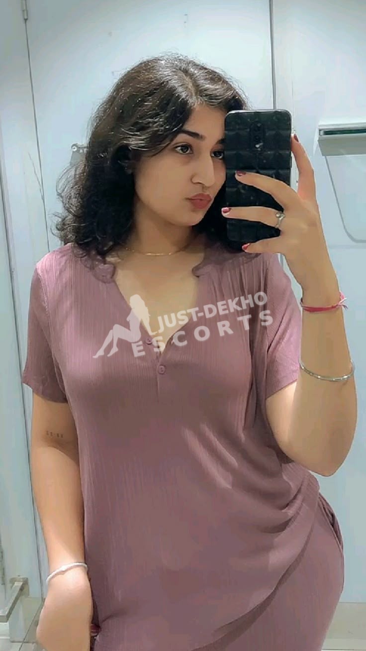 Horny Little Female Friend Desire To Get Related Nearby In Hugli VIP Prime.