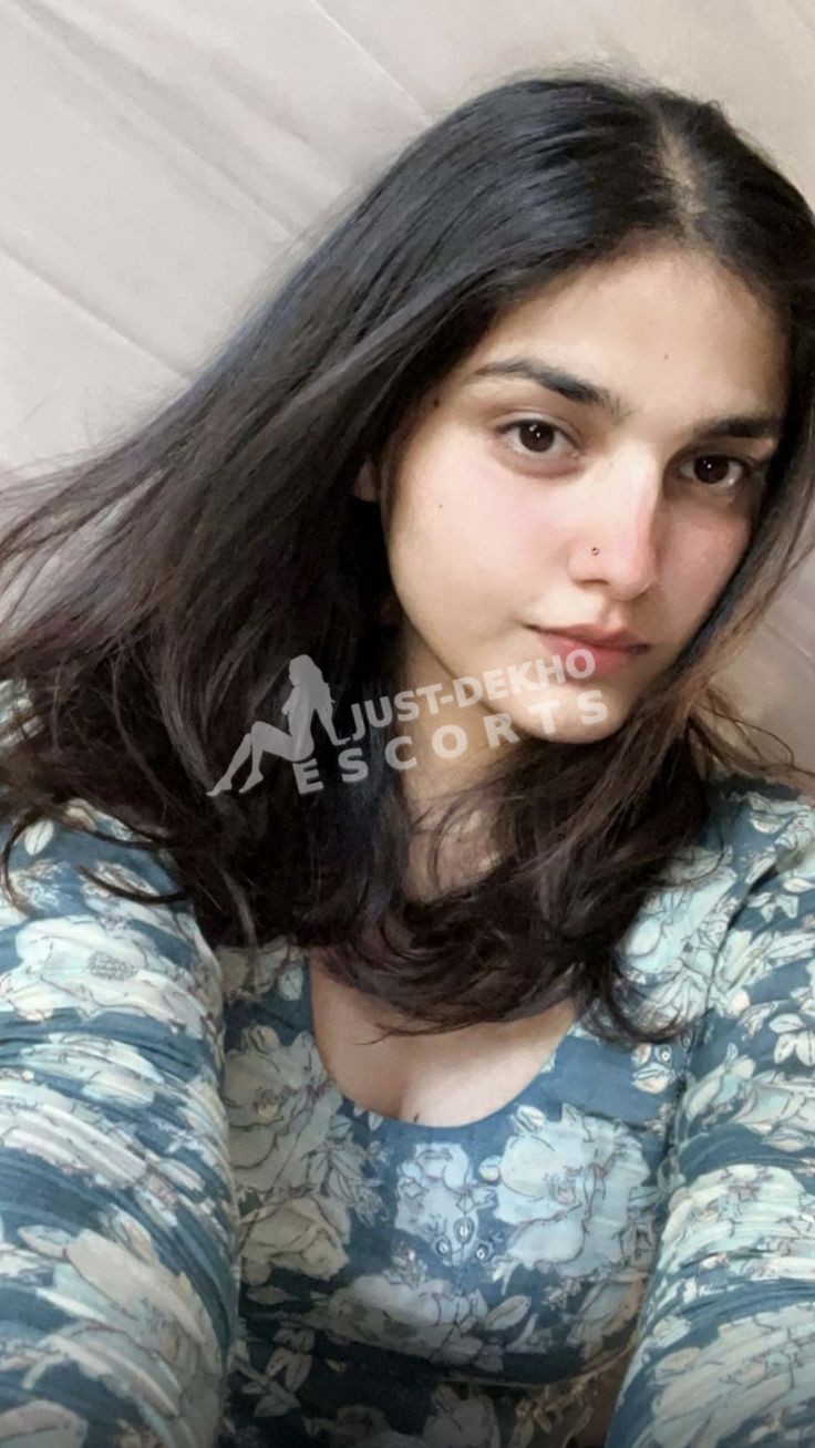 Jiya Female VIP Top Version College Call Girl Service In Lucknow VIP Prime.
